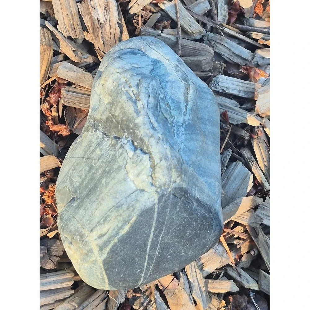 PNW Wishing Stone • Quartz Vein Beach Pebble • Cleansed PNW Altar Stone & Amulet